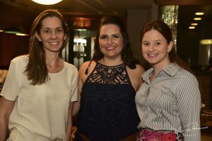 Carolina Alcântara, Consultora de Negócios do Shopping Uberaba, Carolina Guidi e Priscila Borges Belli