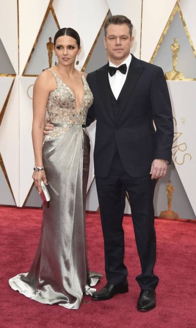 Matt Damon e Luciana Barroso: outro casal que deu liga. Eles acertaram em tudo. O looks dela está perfeito. Fluidez, transparência, bordados e nada de vulgar. 